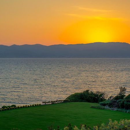 The Nowness Luxury Hotel & Spa Adulty Only Cesme Bagian luar foto