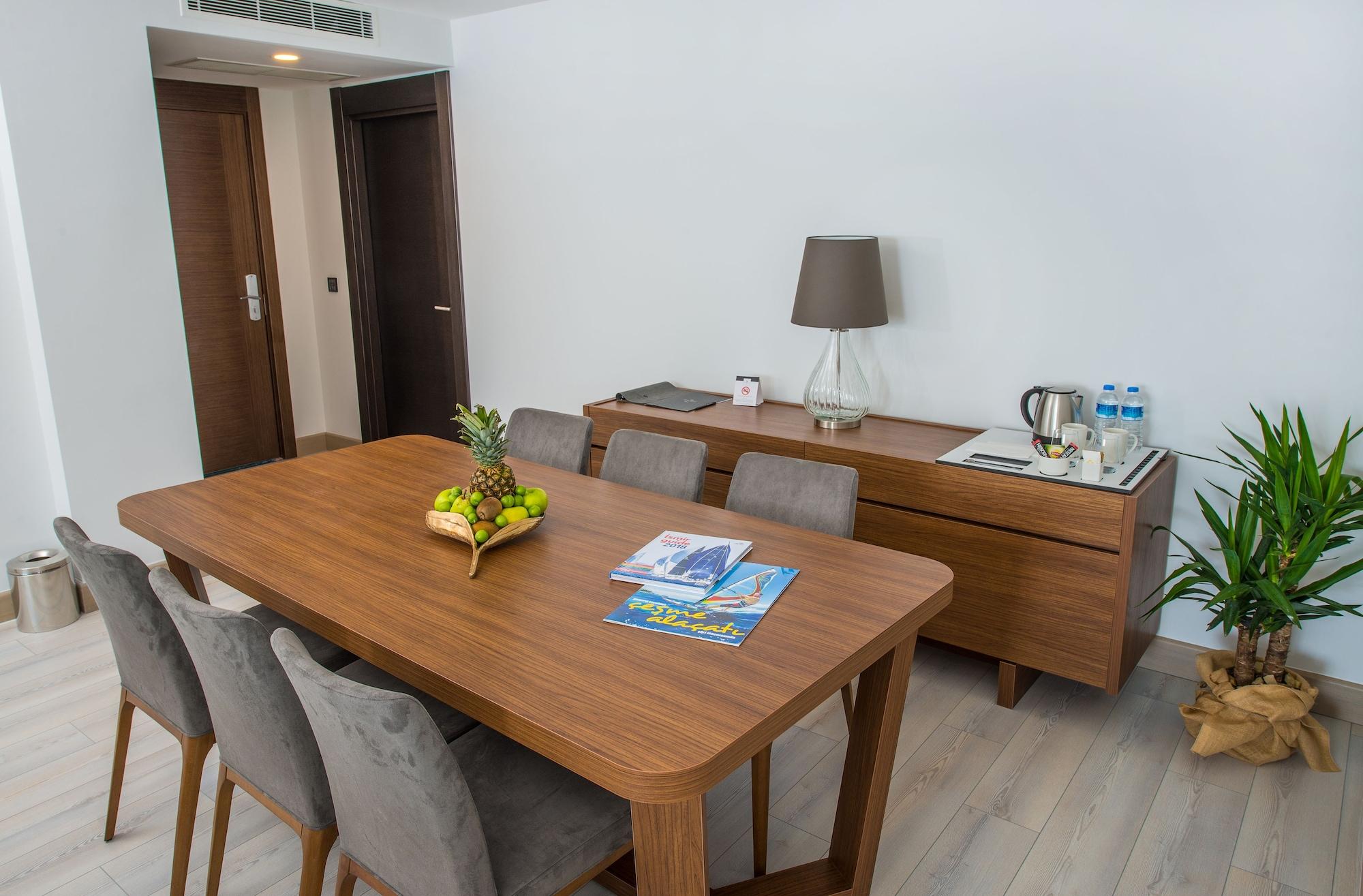 The Nowness Luxury Hotel & Spa Adulty Only Cesme Bagian luar foto