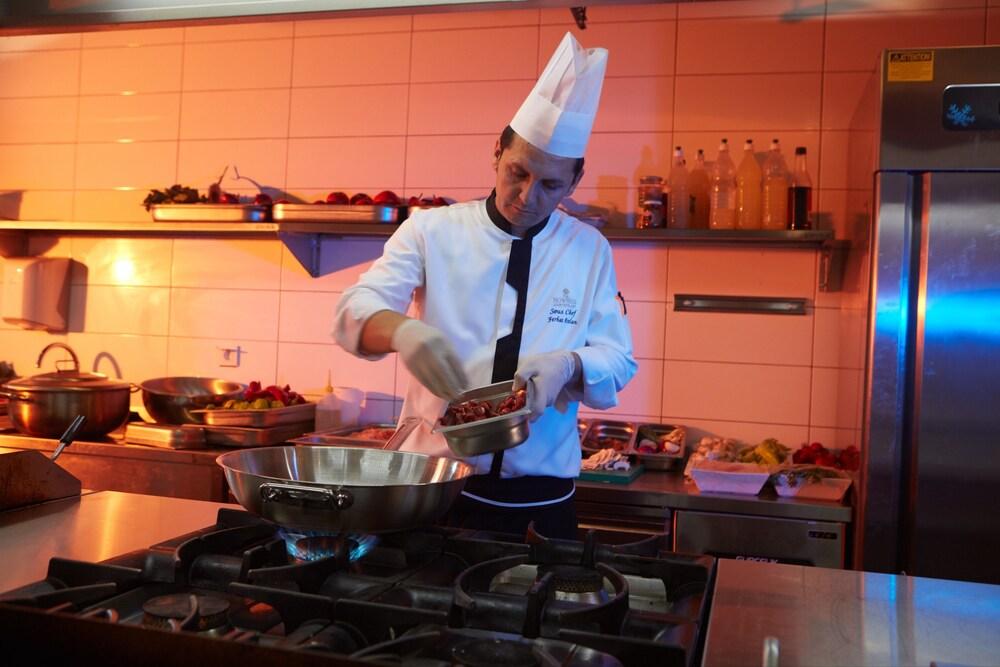 The Nowness Luxury Hotel & Spa Adulty Only Cesme Bagian luar foto